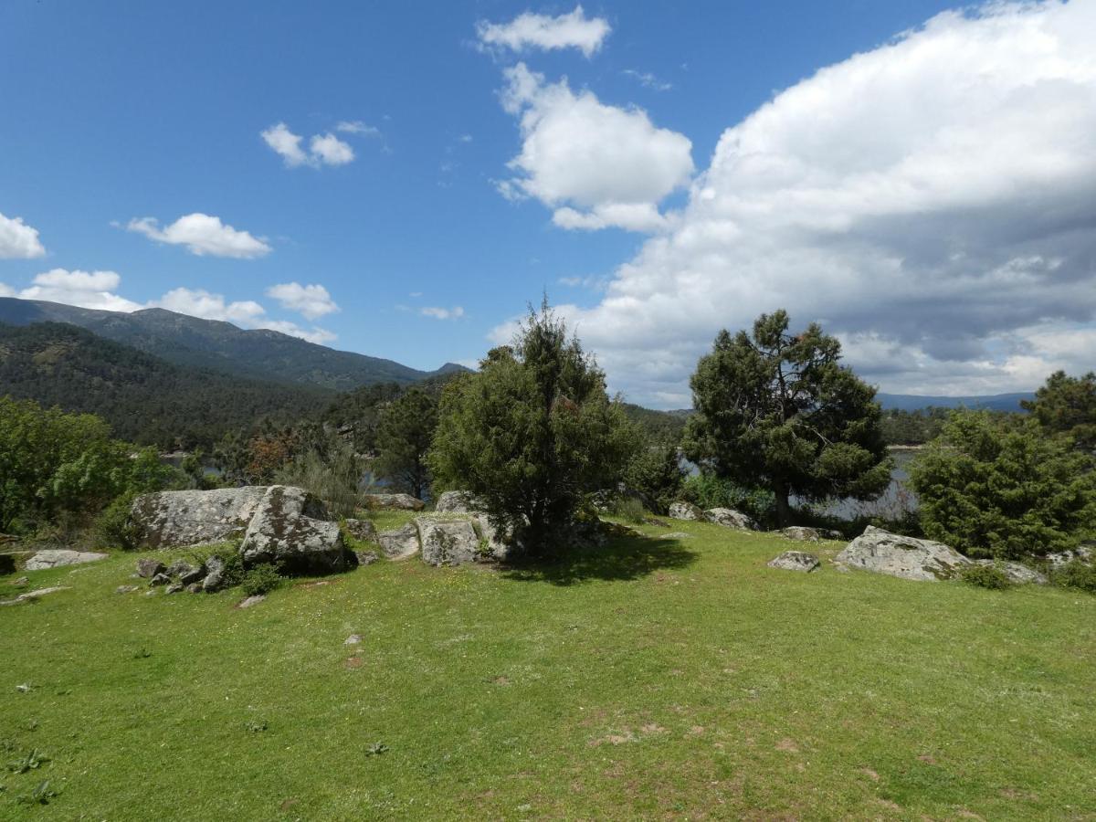 Las Cruceras Nucleo De Turismo Rural Valle De Iruelas المظهر الخارجي الصورة