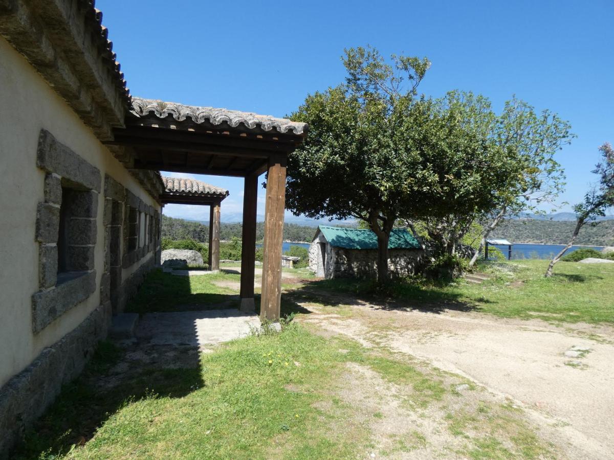 Las Cruceras Nucleo De Turismo Rural Valle De Iruelas المظهر الخارجي الصورة