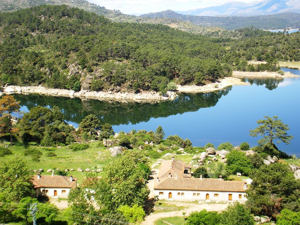 Las Cruceras Nucleo De Turismo Rural Valle De Iruelas المظهر الخارجي الصورة